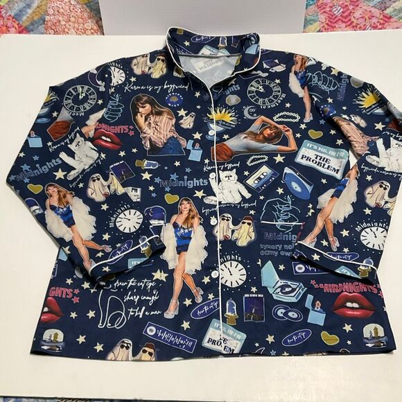 Taylor Swift Midnights Two Piece Pajama Sleep Set Large - Picture 11 of 16